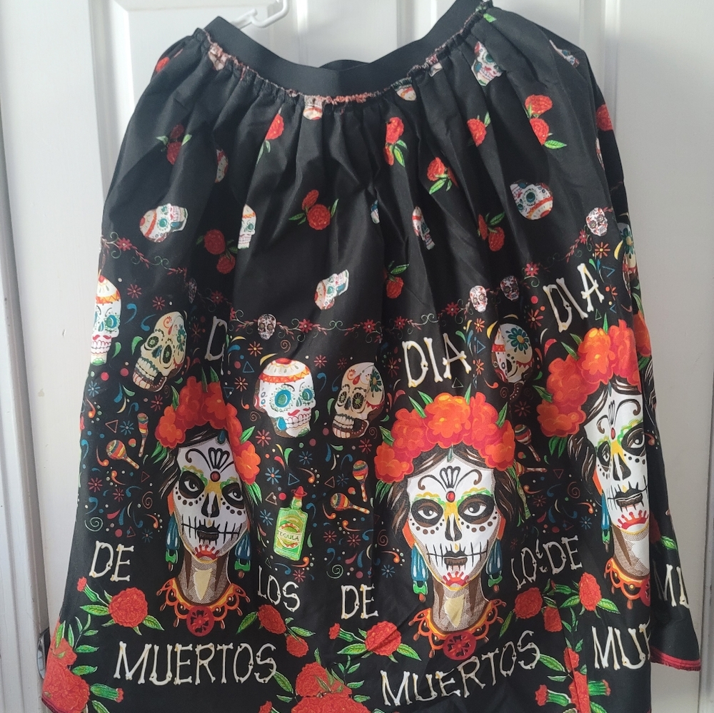 Shirt - Picture 1 of 4